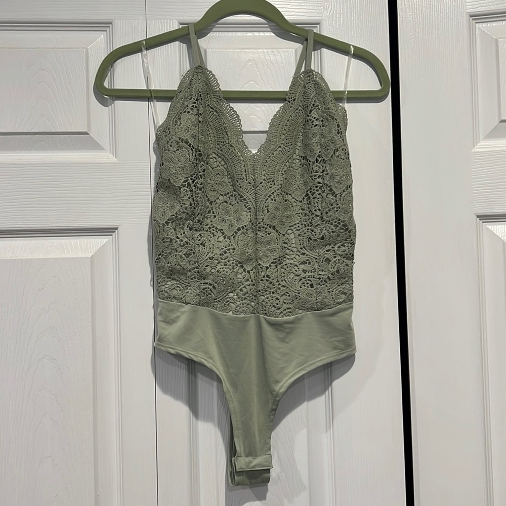 Rue 21 mint green bodysuit